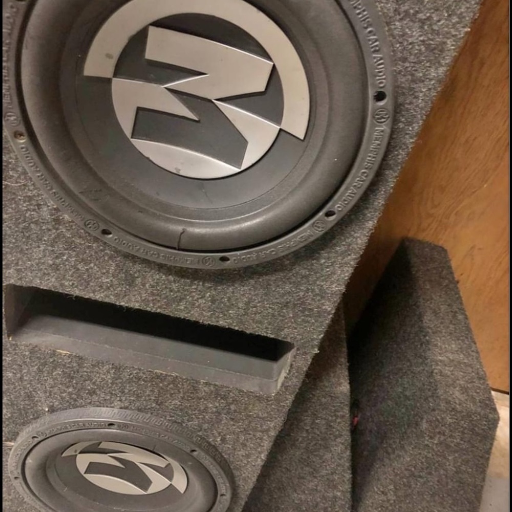 10 inch Memphis subs